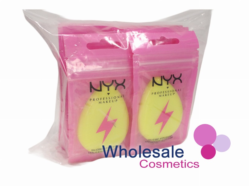 13 x NYX Professional Makeup Silicone Applicator - 01 PLUMP RIGHT BACK